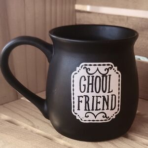 HALLOWEEN Black Matted Cauldron Goth Design "Ghoul Friend" Coffee Cup/Mug